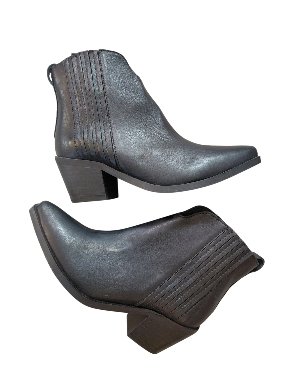 Steve Madden Black Leather Western Ankle Boots Cowgirl Booties Size 7